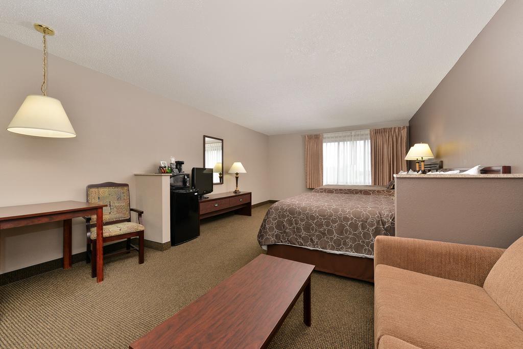 Kelly Inn 13Th Avenue Fargo Buitenkant foto