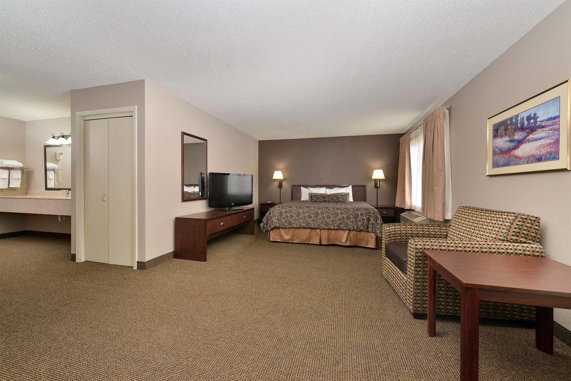 Kelly Inn 13Th Avenue Fargo Buitenkant foto